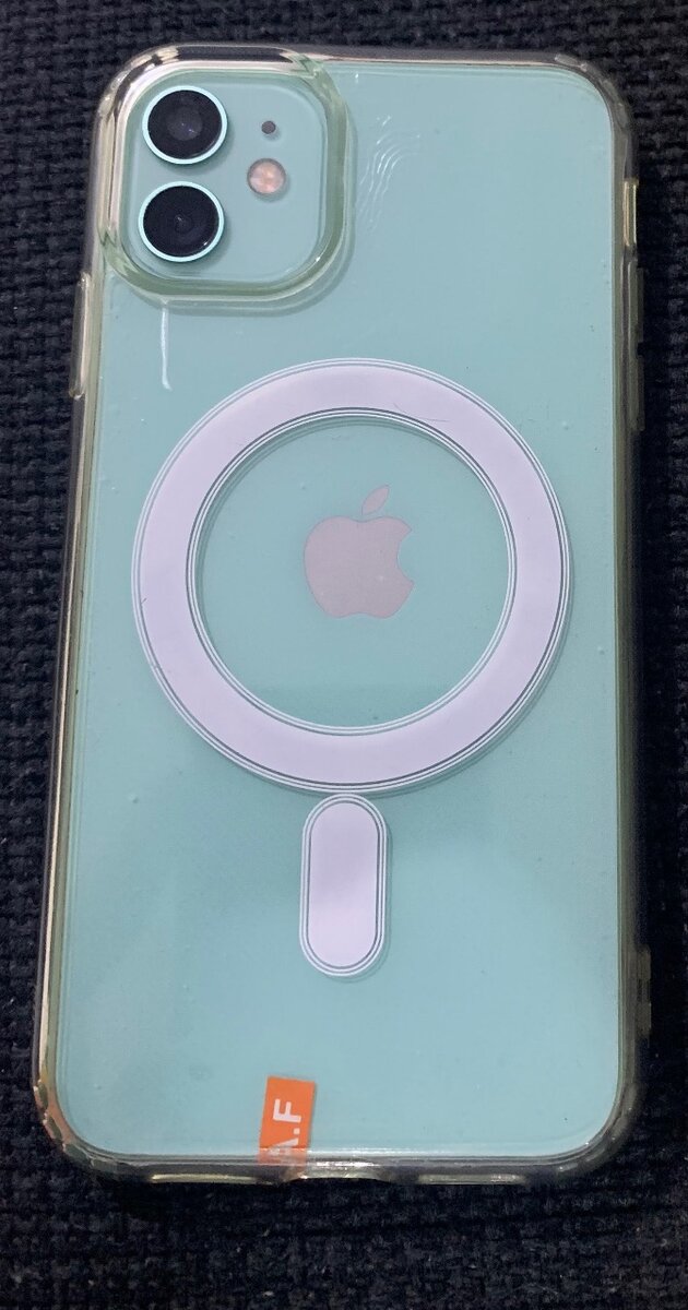 iPhone 11