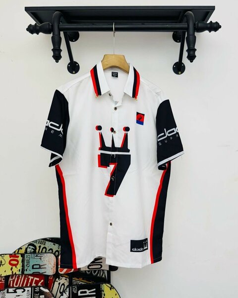 VARSITY T-SHIRT