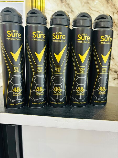 Deodorant spray