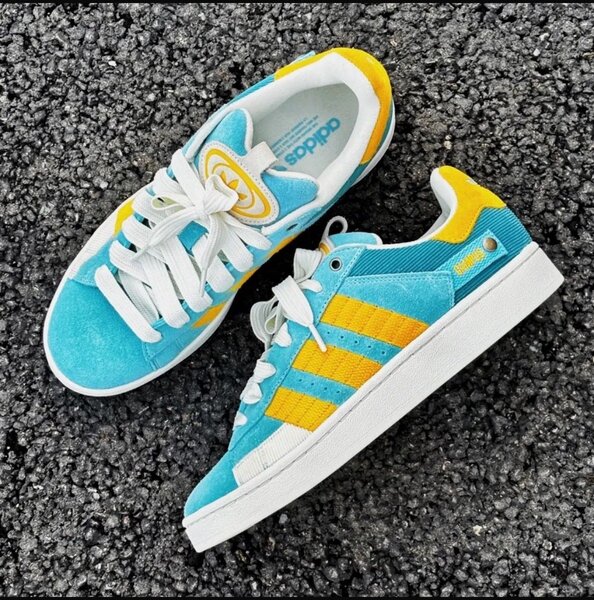 Adidas campus