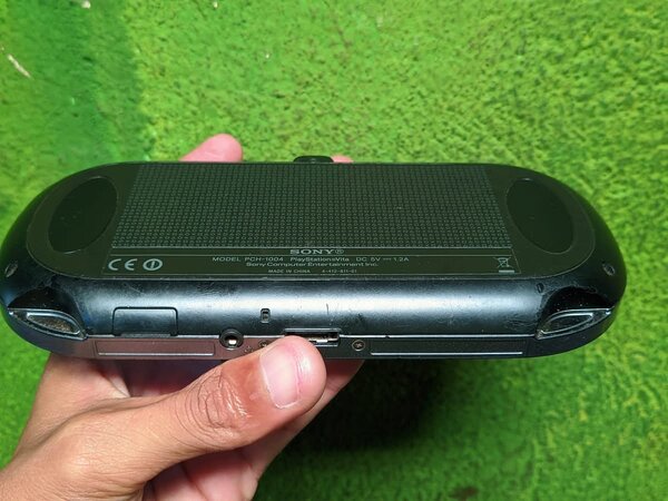 PSVITA QUASI NEUVE