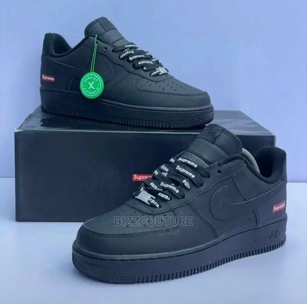 Nike AirForce 1
