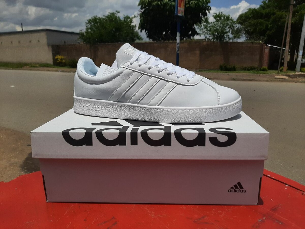 Adidas samba