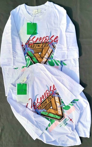 Tee-shirts