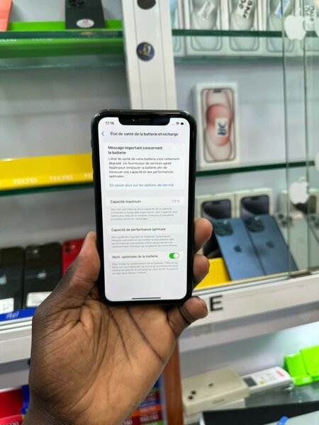 iPhone 11