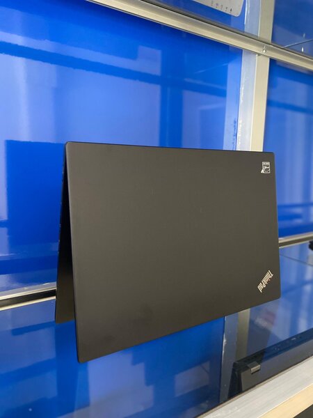 Lenovo X13