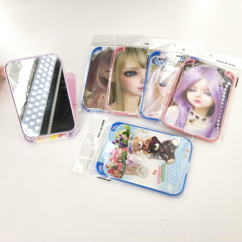 Mini face mirror