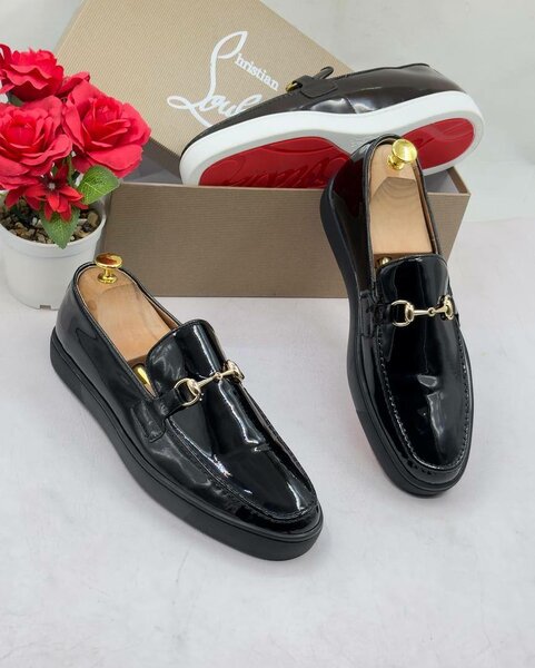 Fashion shoes