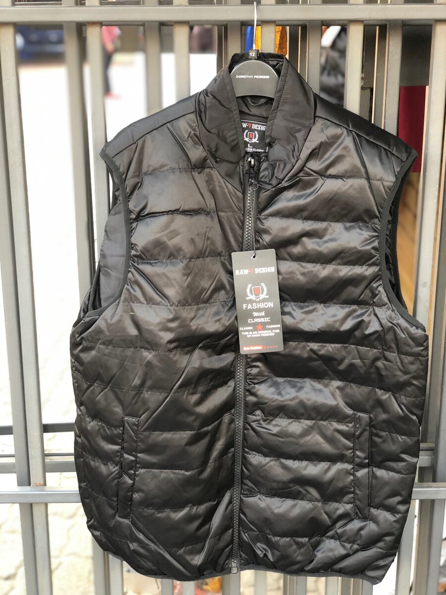 Insulated vests