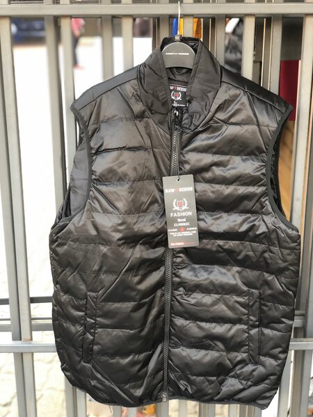 Insulated vests