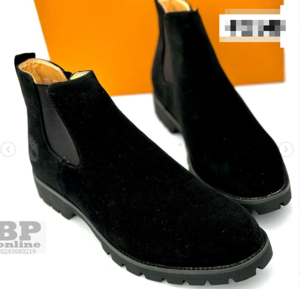 Chelsea men's suede boots