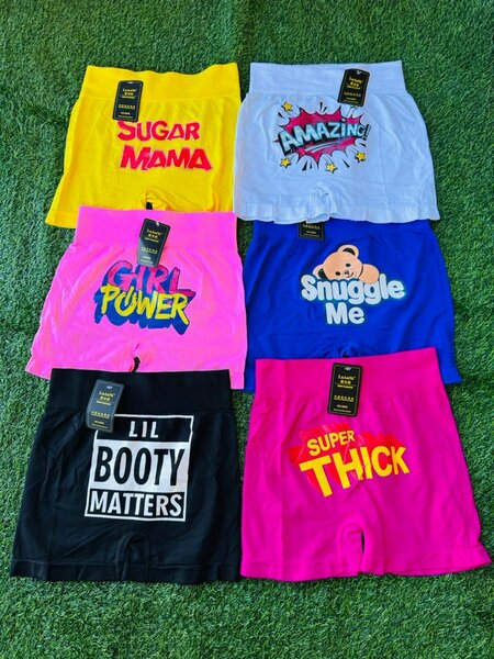 Bum shorts