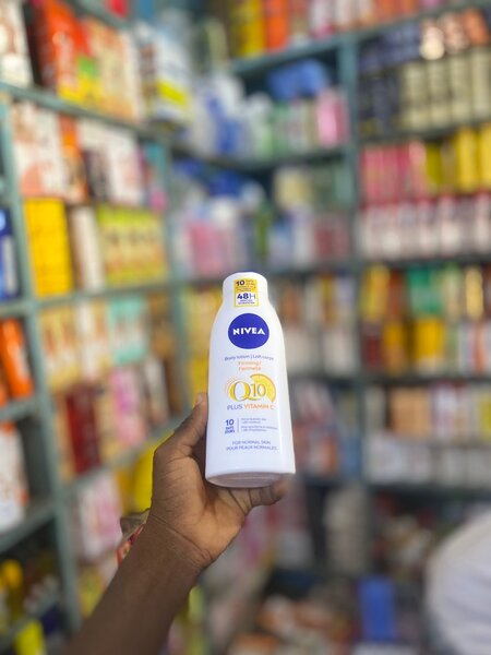 LAIT CORPOREL NIVEA