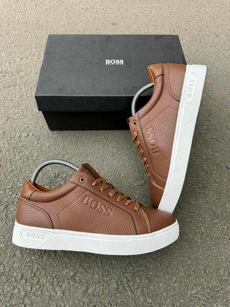 Sneakers en cuir BOSS élégants