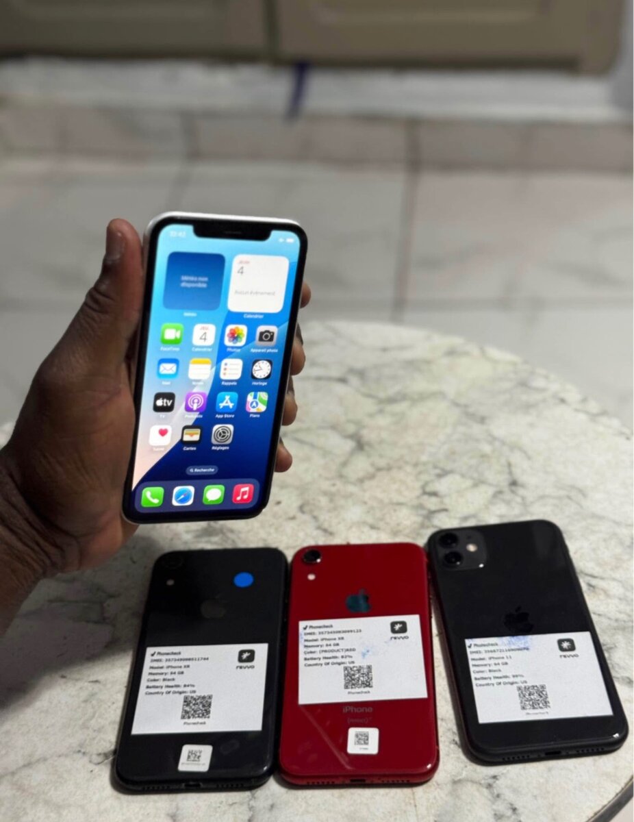 iPhone XR 64GO