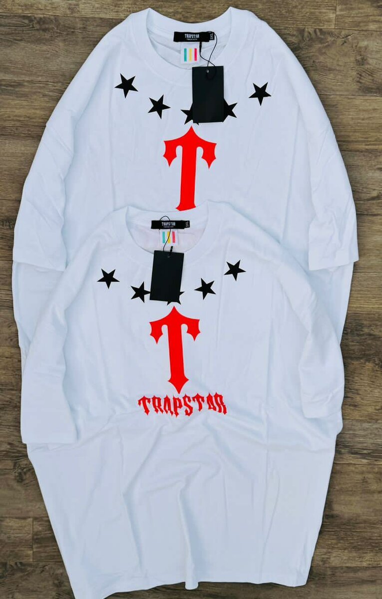 TRAPSTAR ET MONCLER