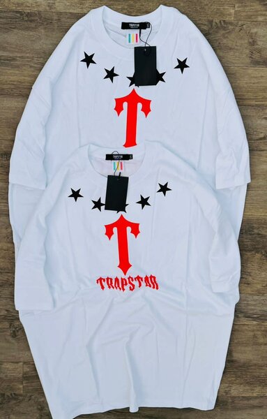TRAPSTAR ET MONCLER