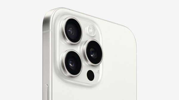 New iPhone 15 Pro Max 1TB gig E-Sim Unlocked