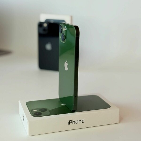 iPhone 13 Vert 128Go Neuf
