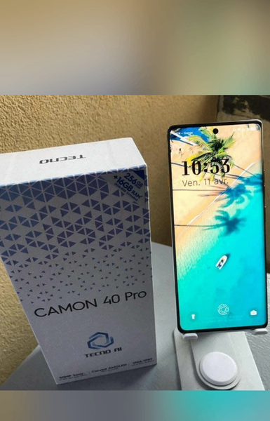 Tecno Camon 40 pro