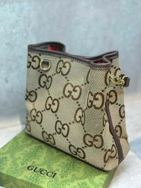 GUCCI PREMIUM