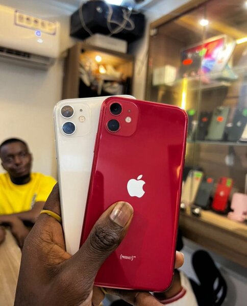 iPhone 11