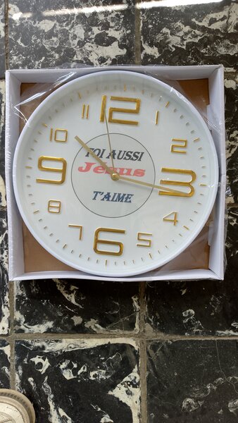 Horloge personnalisée avec verset Biblique A300