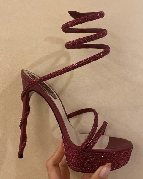 J HEELS