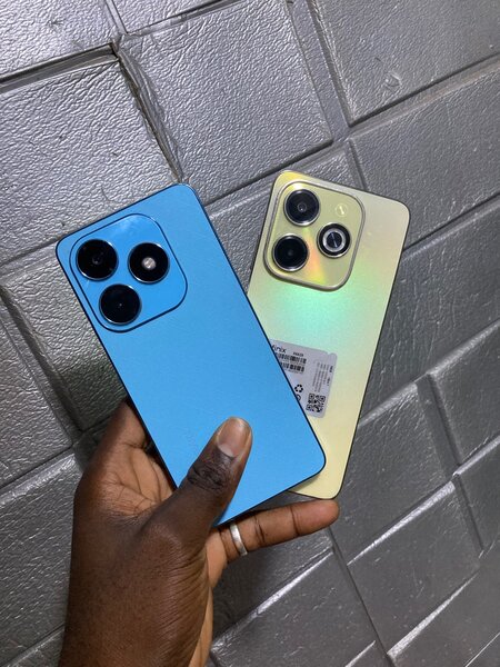 Techno et infinix