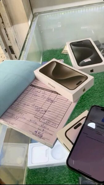 IPHONES