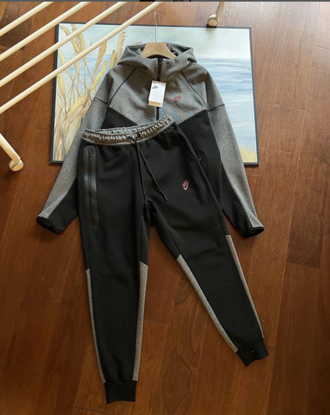 sports suit