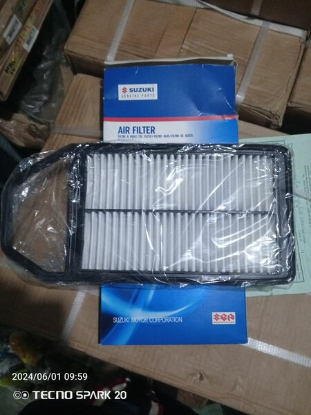 Filtre a air Suzuki 13780-68P00