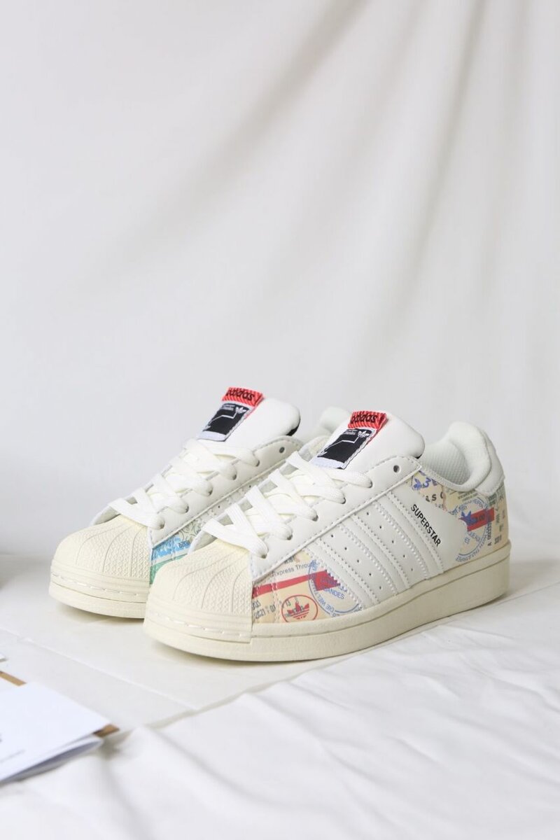 Adidas superstar