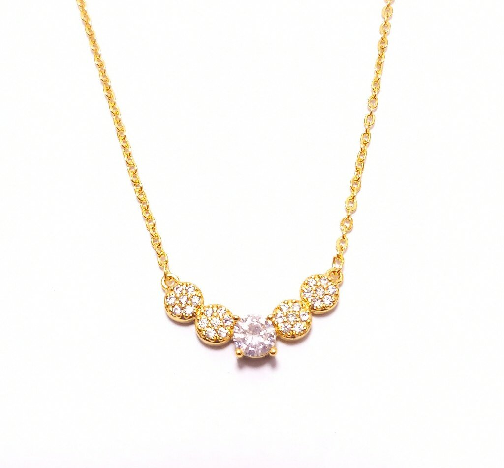 Collier en or avec diamants