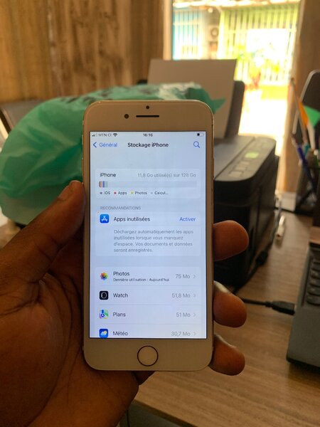 iPhone 7 simple