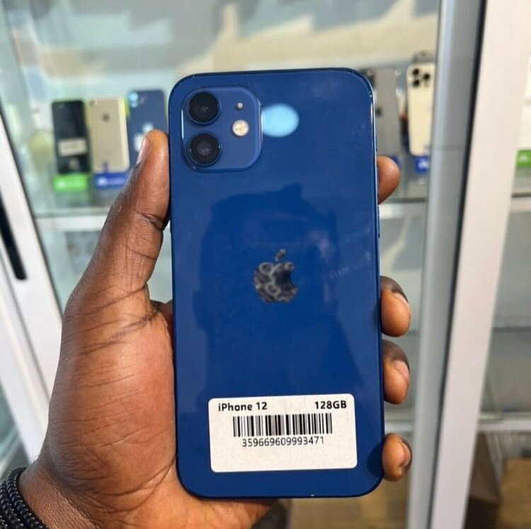 iPhone 12