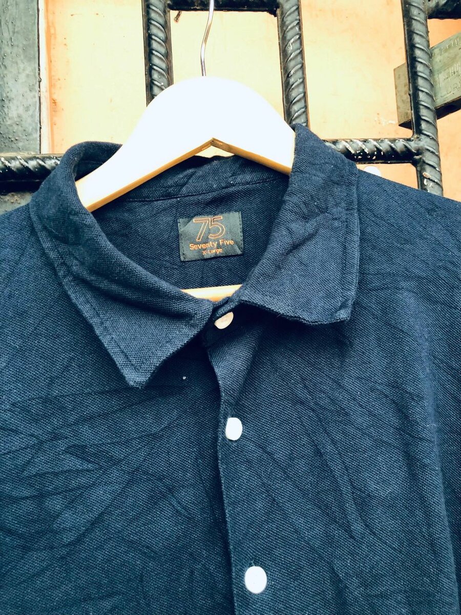 Short sleeved shirt