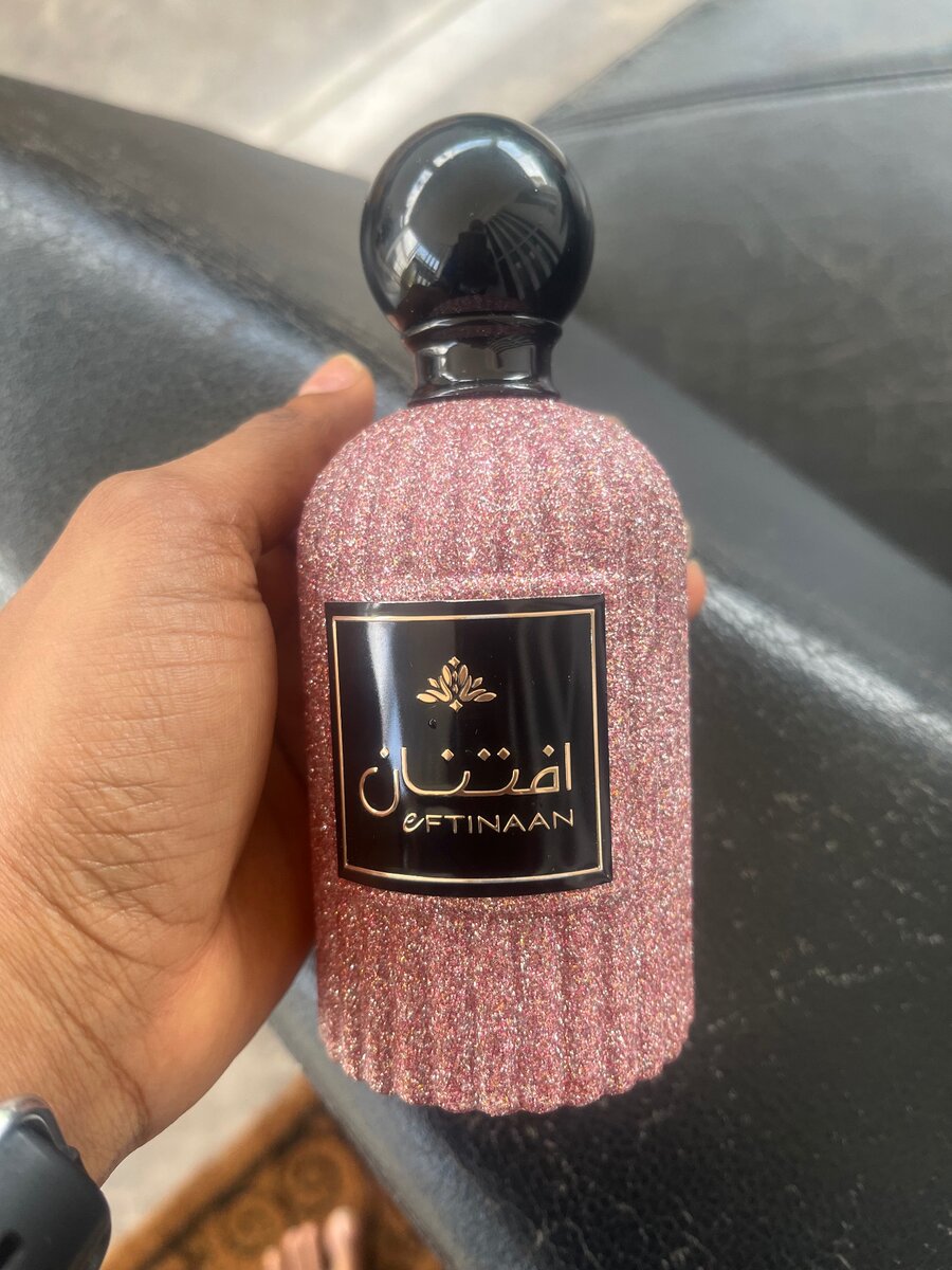 Des parfums ouds