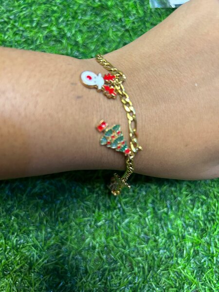 Bracelet