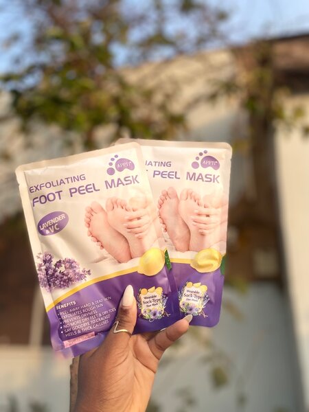 Exfoliating Foot Mask