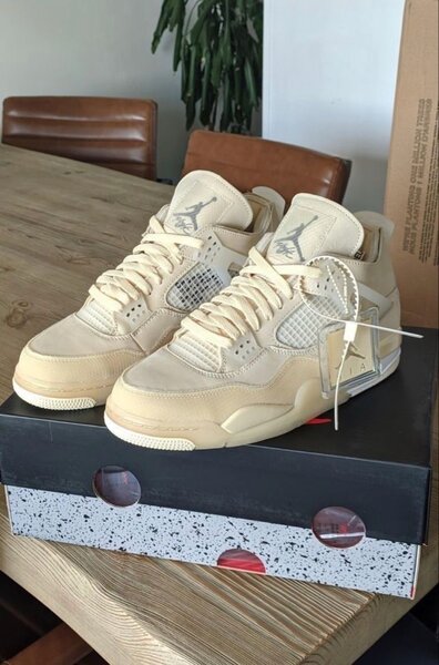 Jordan 4