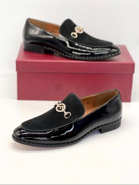 Mens shoe