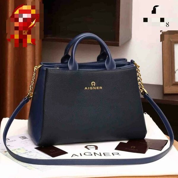 Ladies hand bag
