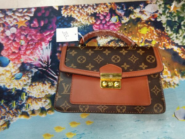 Mimi handbags