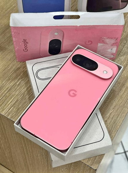 Google Pixel 9 Smartphone