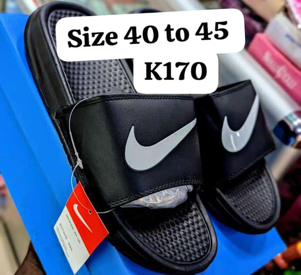 nike flip flops