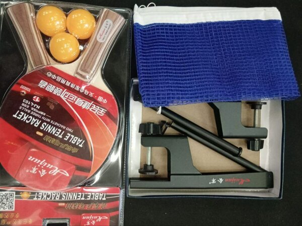 Tennis accessories