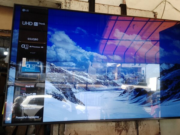 LG Television
