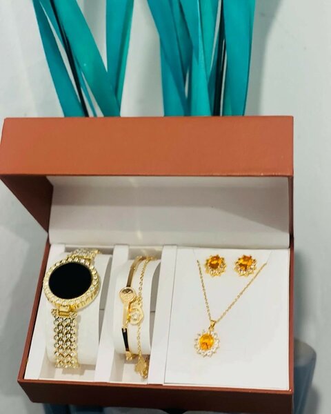 Watch set