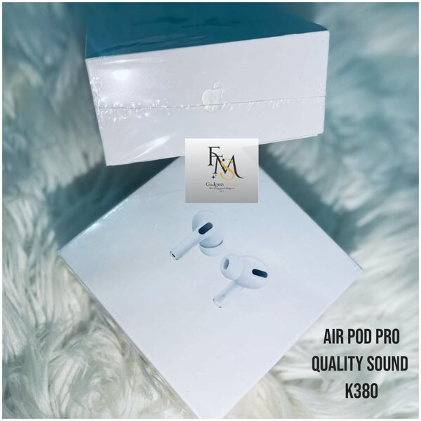 iPhone EarPods pro